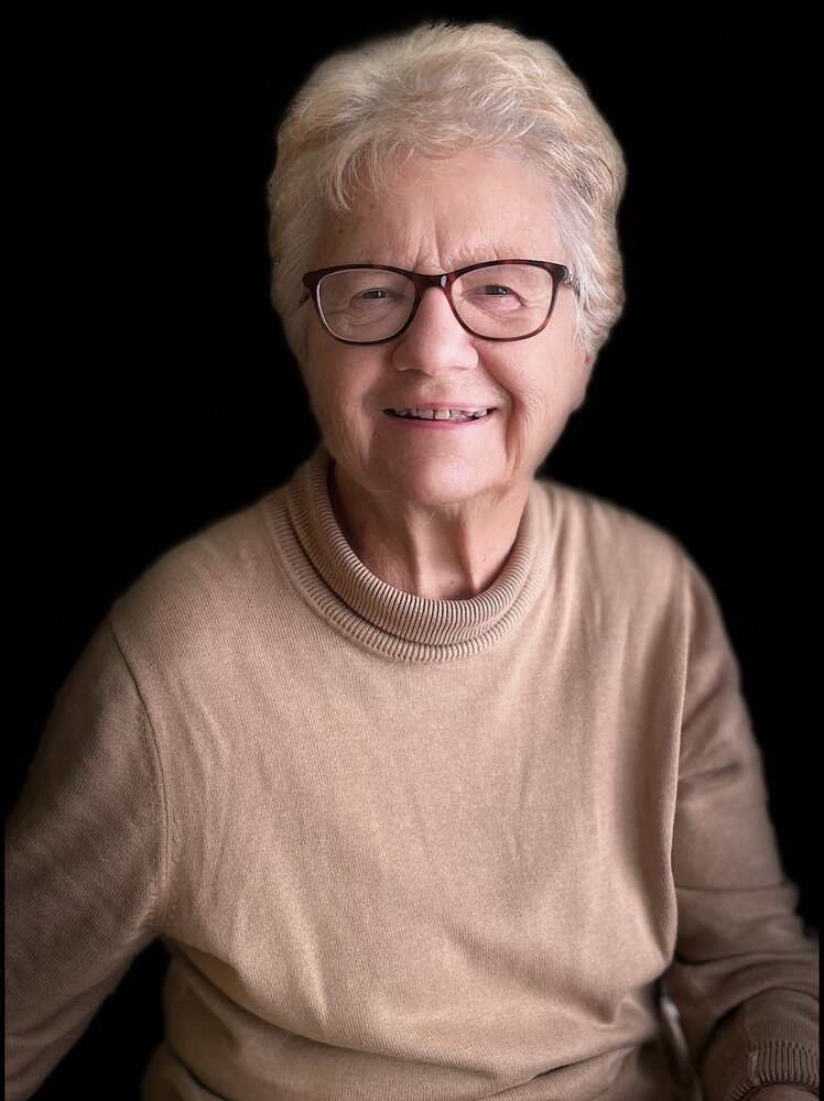 Lois Bartlett